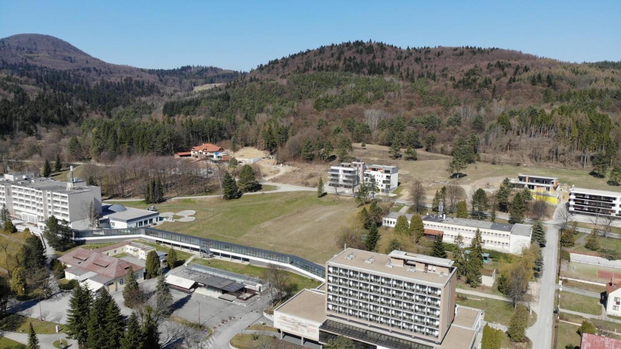 Penthouse Apartman Rezidencia Mineral Bardejovské Kúpele Exterior foto